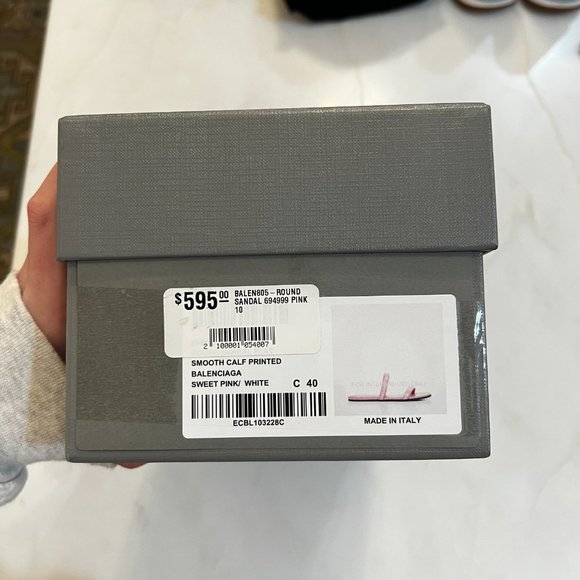 Authentic Balenciaga Round Flat Sandals in Pink/White - Picture 2 of 7